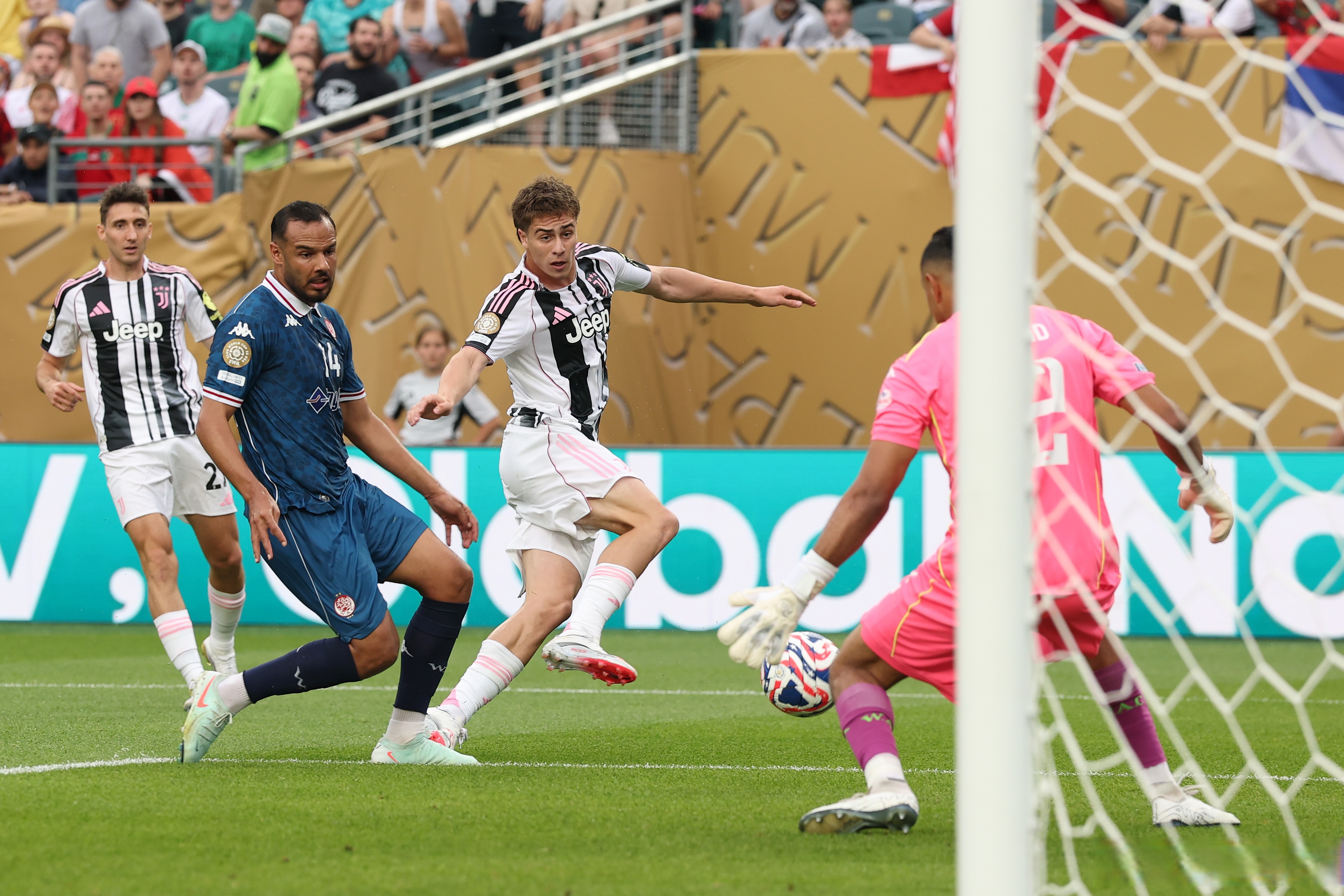 窗口期尤文图斯备战NBA常规赛，遗憾出局细节曝光，管理层满意，更衣室氛围转暖的简单介绍